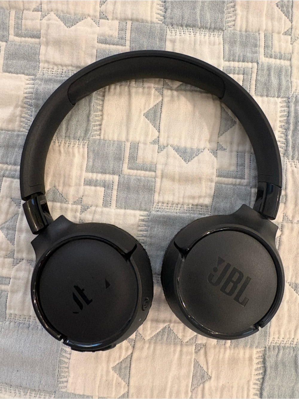 JBL Matte Black On-Ear Wireless Headphones